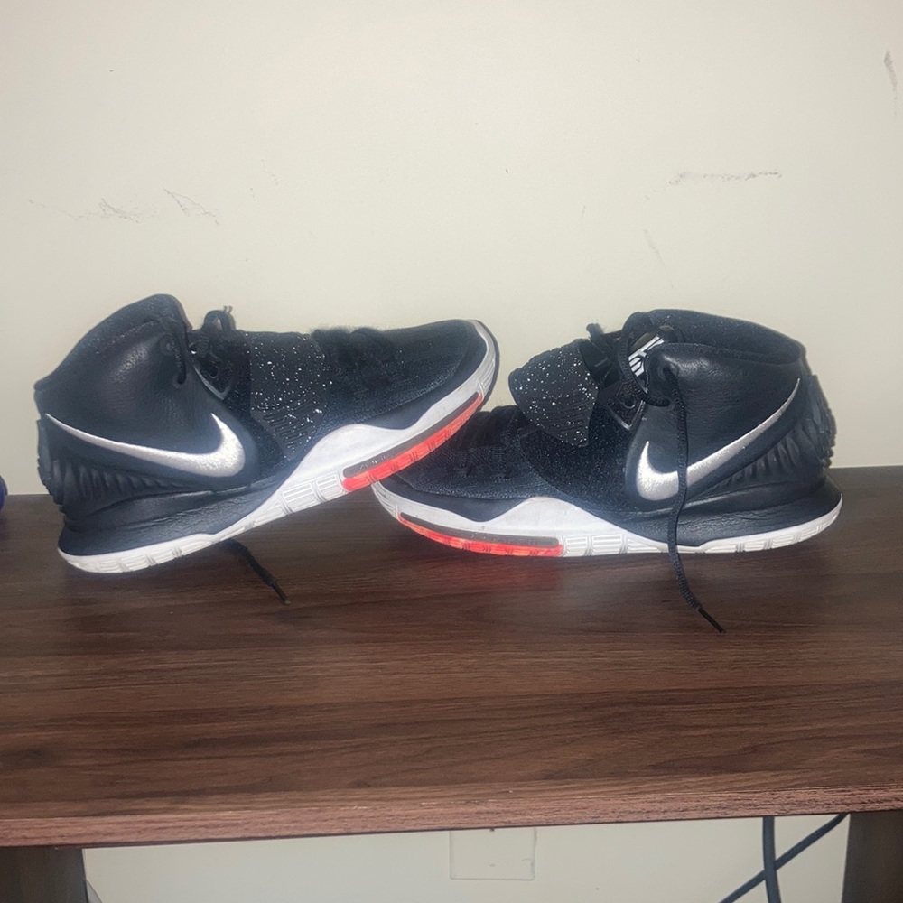 Kyrie 6 “Jet Black”